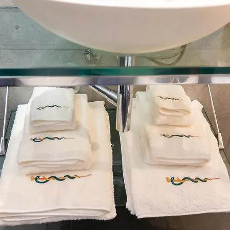 Espezia 3* Λέτσε